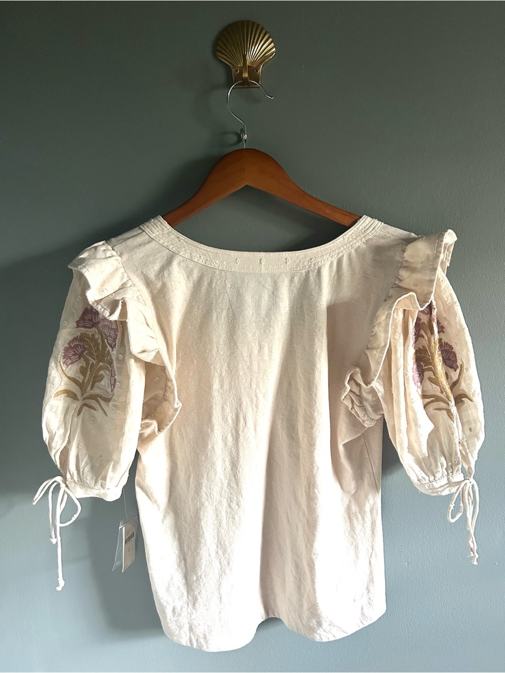NWT Anthropologie Embroidered Puff-Sleeve Top XL Creme Eyelet Ruffle Henley - Picture 8 of 12